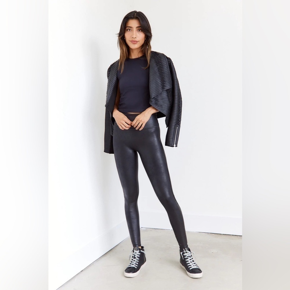 Spanx Faux‎ Leather Leggings Small